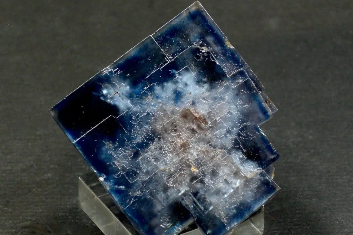 pierre lyon mineraux